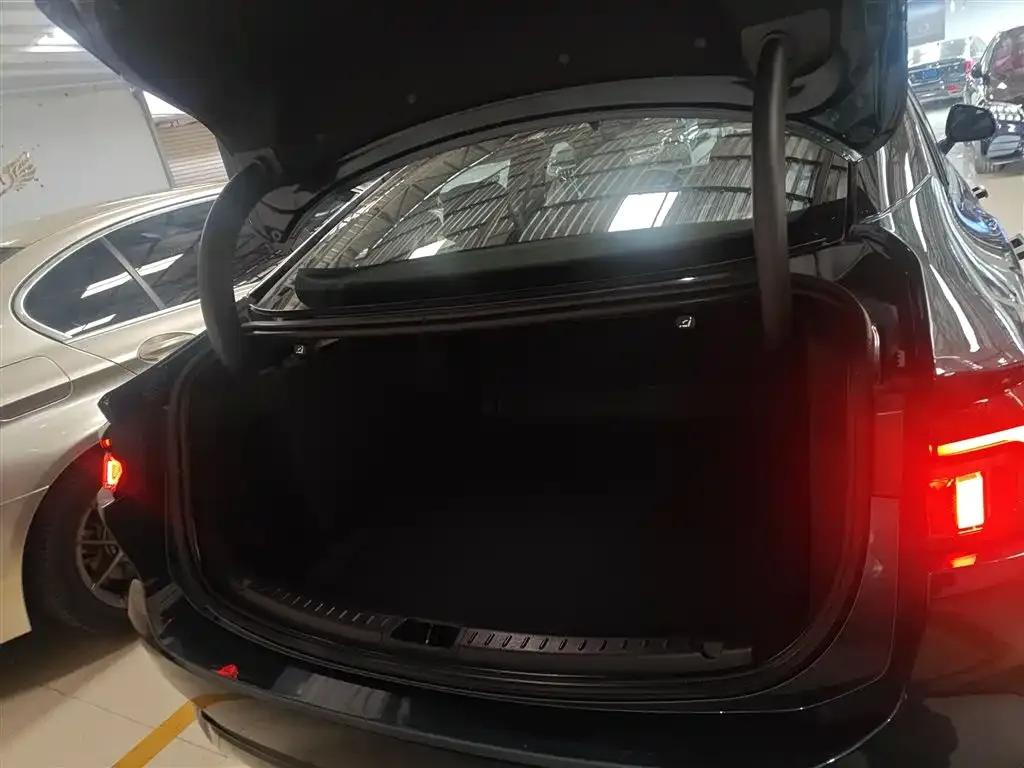 Ford Mondeo 2023 из CN, фото 9