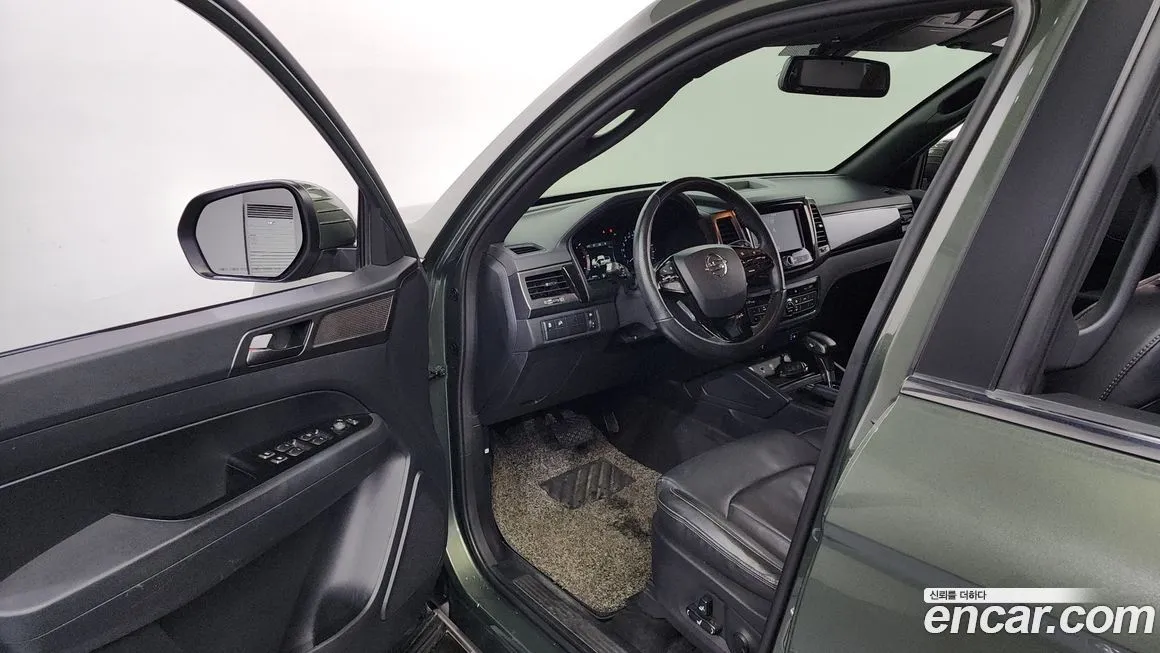 KG Mobility (Ssangyong) Rexton — фото 10