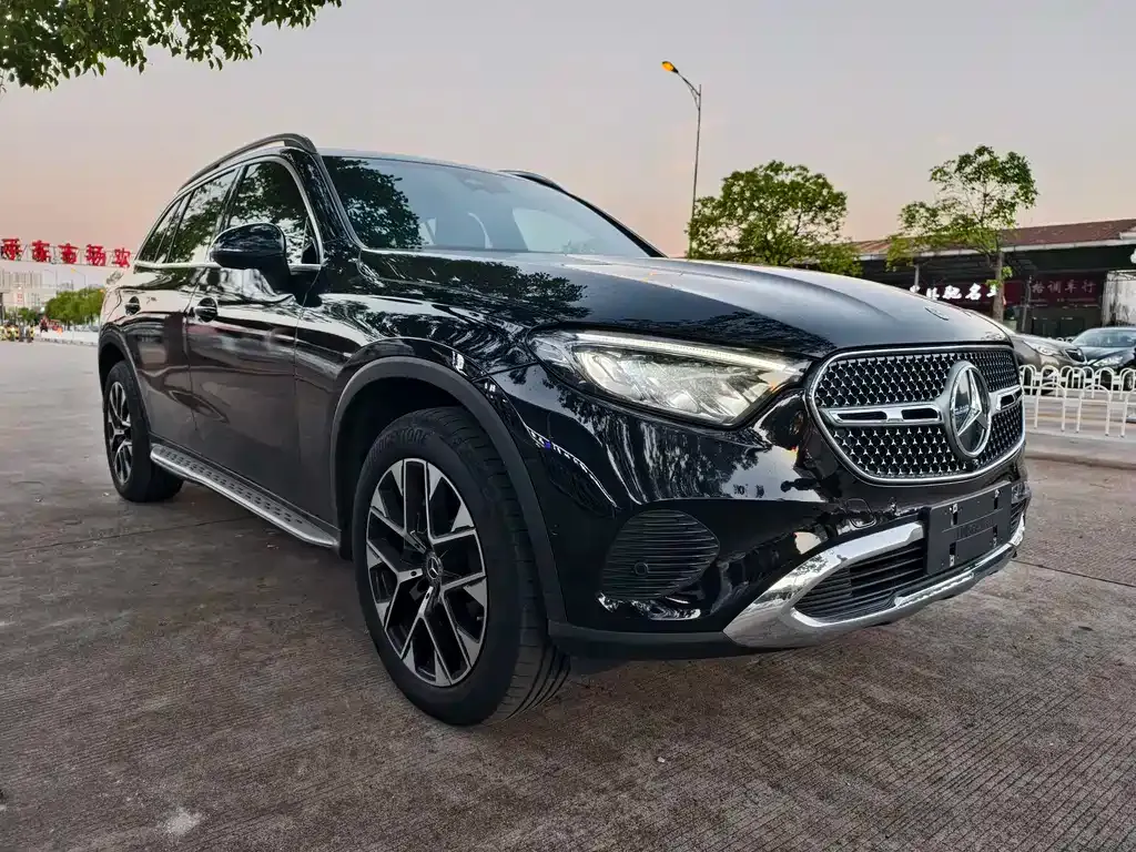 Mercedes-Benz GLC 2024 из CN, фото 3