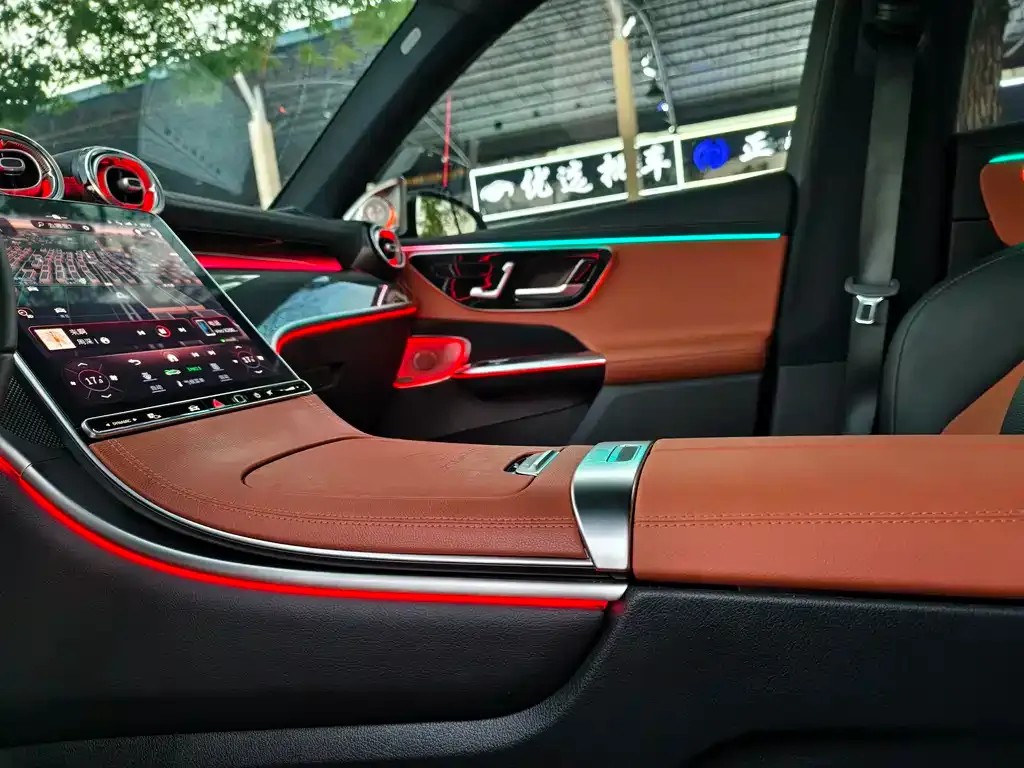Mercedes-Benz GLC 2024 из CN, фото 6