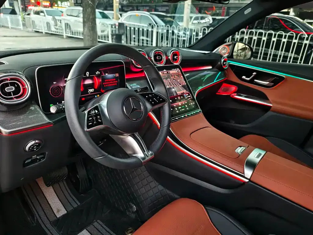 Mercedes-Benz GLC 2024 из CN, фото 4