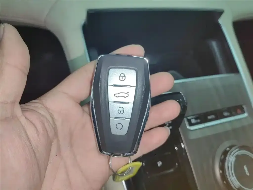 Geely Xingyue L 2024 из CN, фото 9