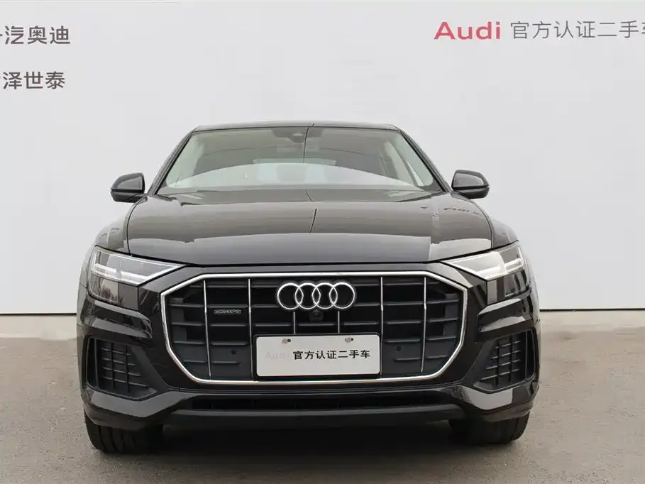 Audi Q8 2021 из CN, фото 7