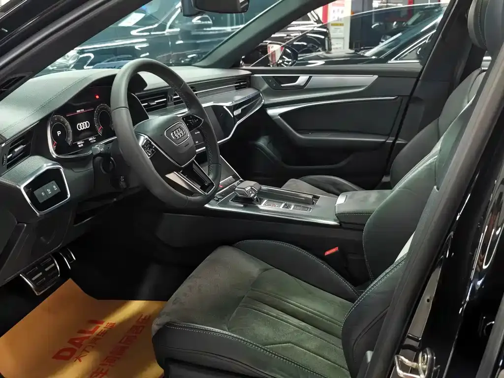 Audi A6L 2021 из CN, фото 9