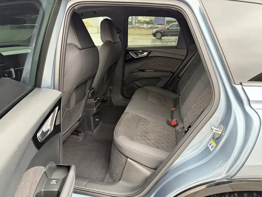 Audi Q4 e-tron 2022 из CN, фото 10