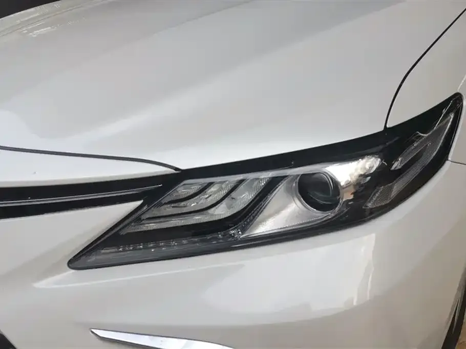 Toyota Camry 2021 из CN, фото 5