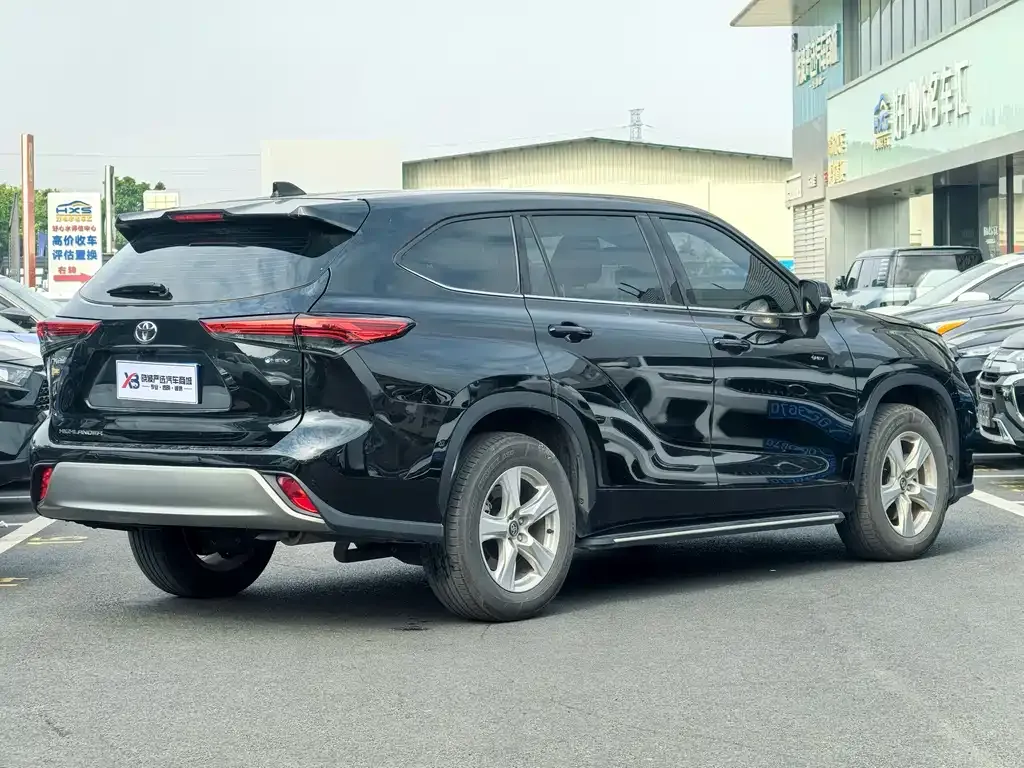 Toyota Highlander 2024 из CN, фото 4