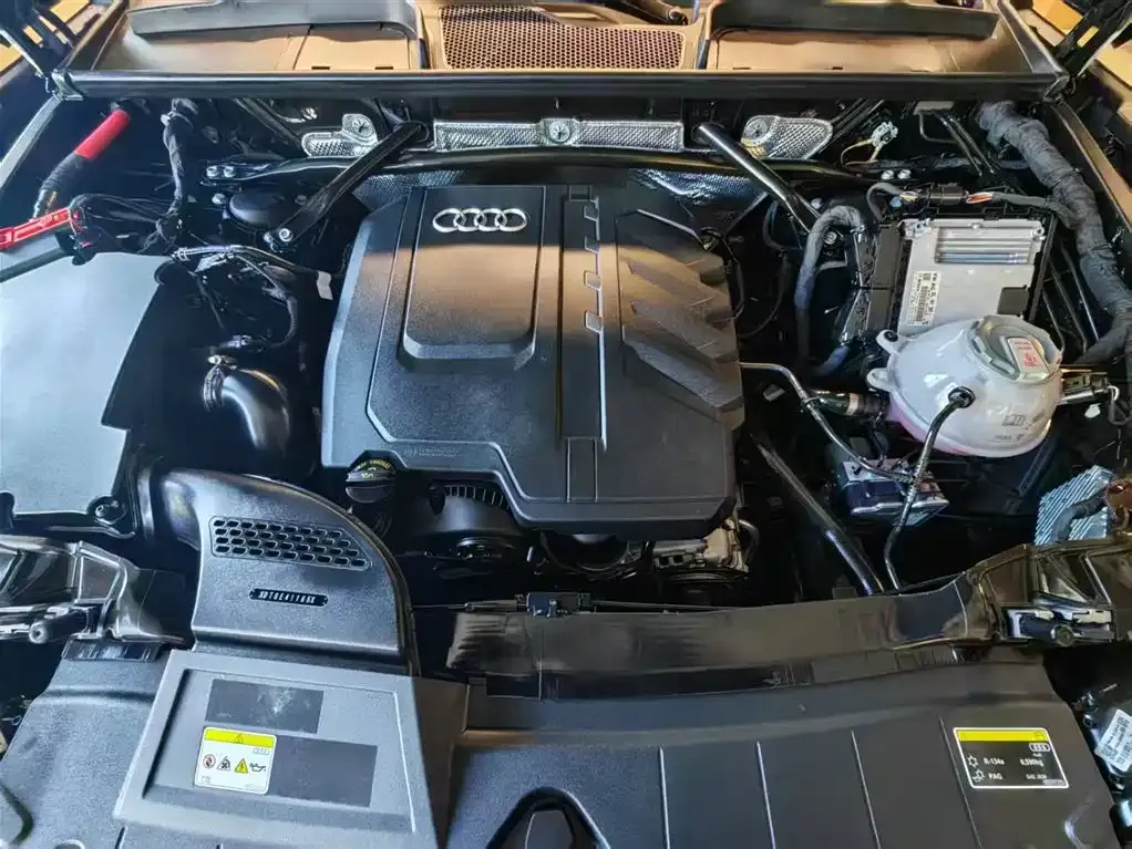 Audi Q5L Sportback 2025 из CN, фото 8