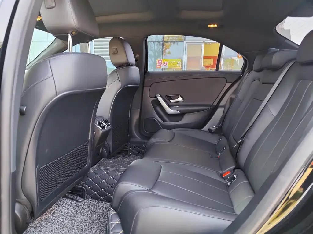 Mercedes-Benz A-Class 2022 из CN, фото 2