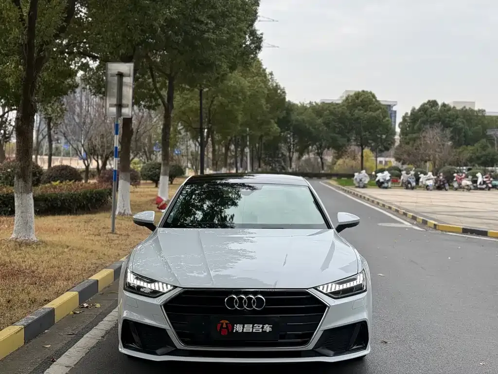 Audi A7 2021 из CN, фото 2