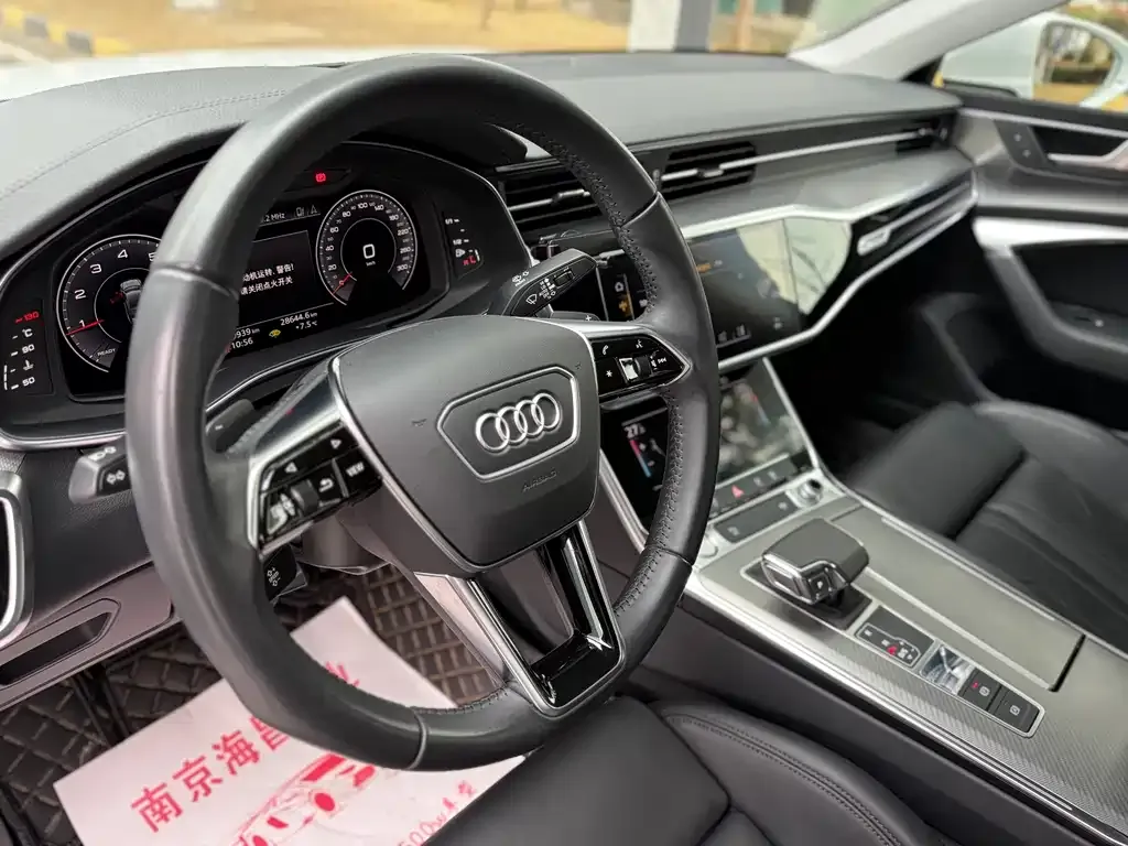 Audi A7 2021 из CN, фото 3