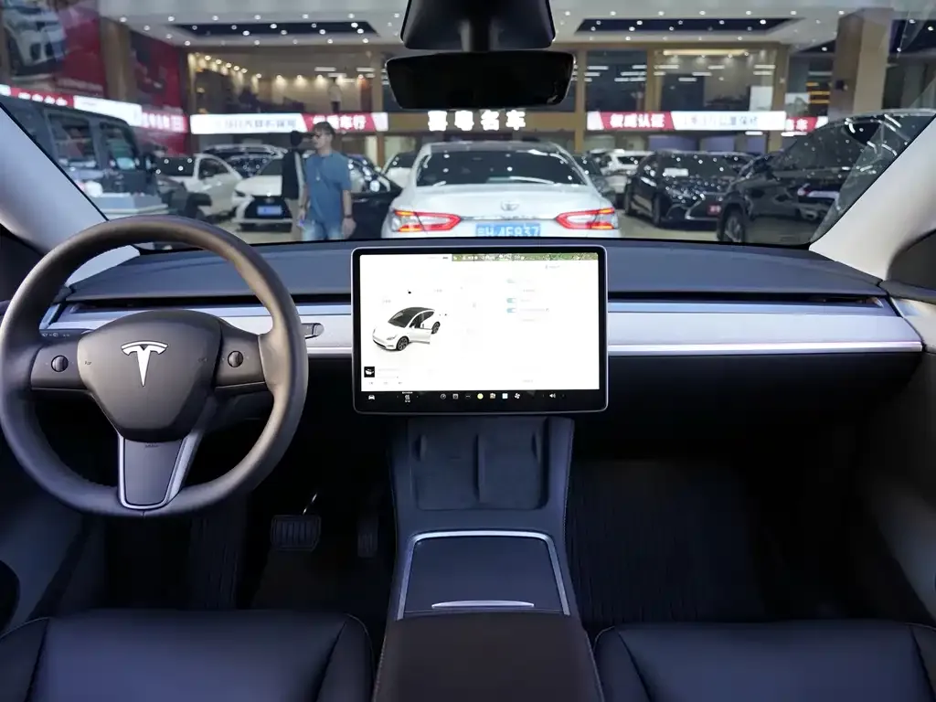 Tesla Model Y 2024 из CN, фото 7