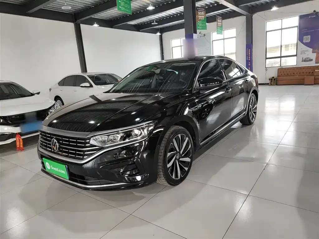 Volkswagen Passat 2022 из CN, фото 1