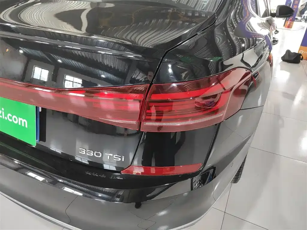 Volkswagen Passat 2022 из CN, фото 3
