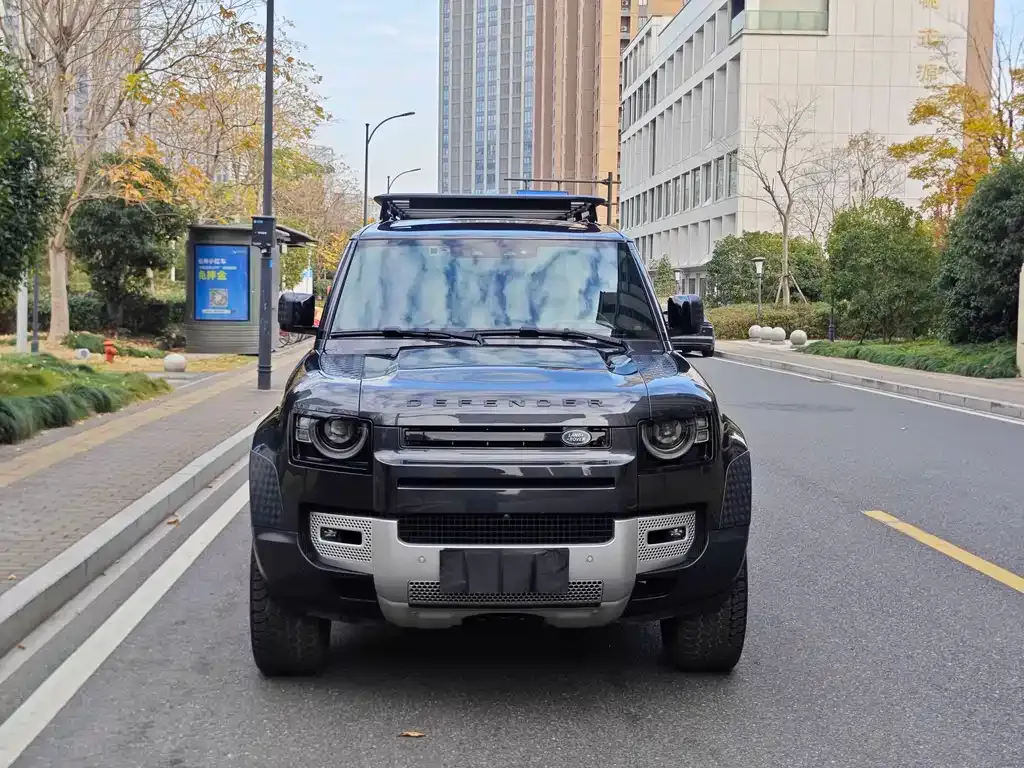 Land Rover Defender 2023 из CN, фото 2
