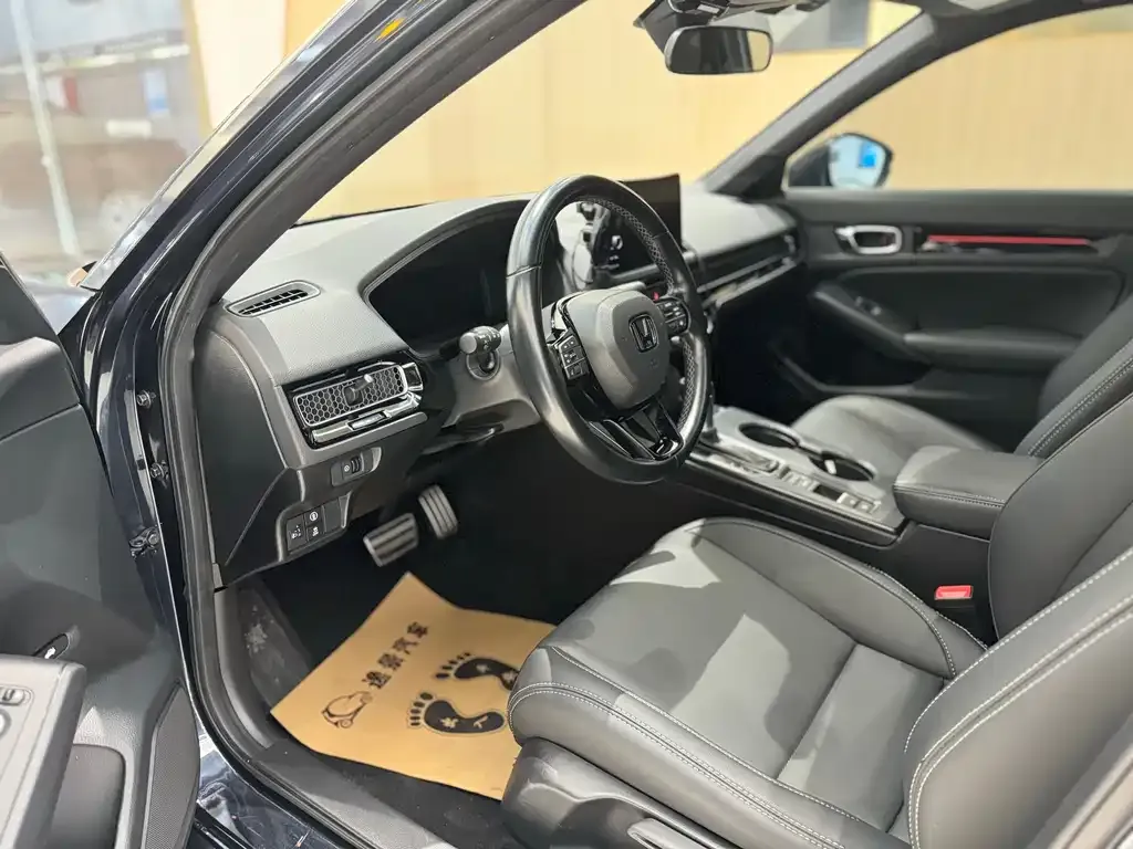 Honda Civic — фото 3