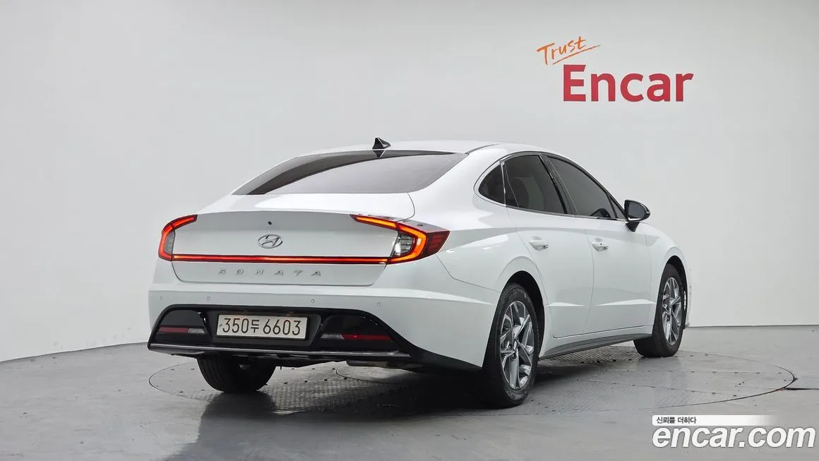 Hyundai Sonata 2023 из KR, фото 4