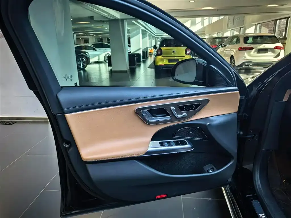 Mercedes-Benz E-Class 2024 из CN, фото 10