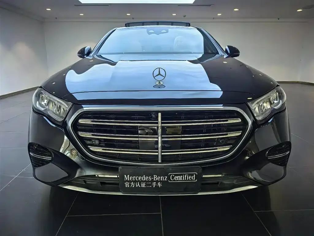 Mercedes-Benz E-Class 2024 из CN, фото 8