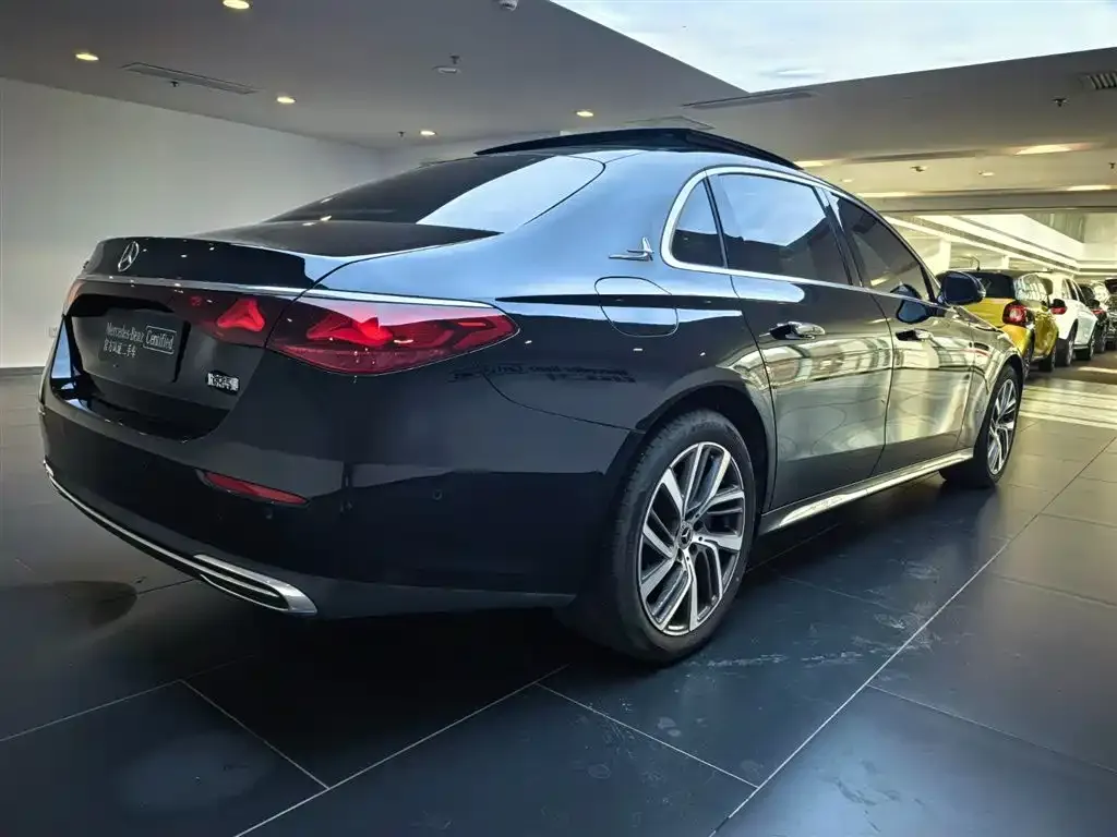 Mercedes-Benz E-Class 2024 из CN, фото 5