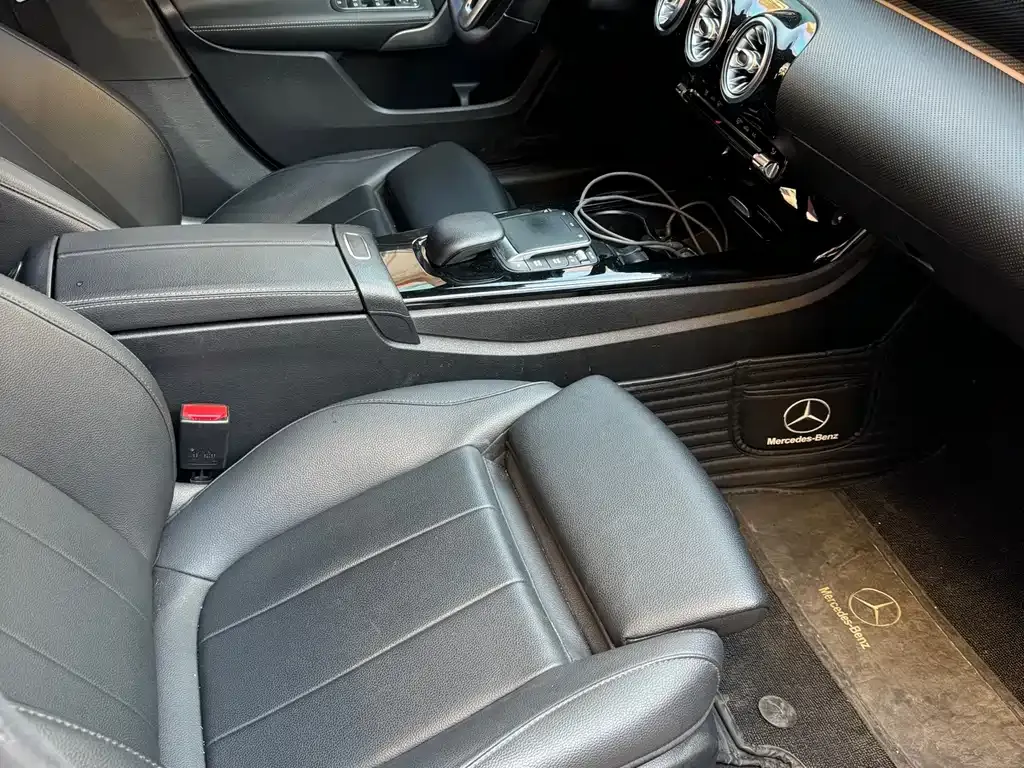 Mercedes-Benz A-Class 2021 из CN, фото 7