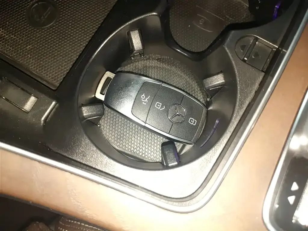 Mercedes-Benz GLC 2023 из CN, фото 4