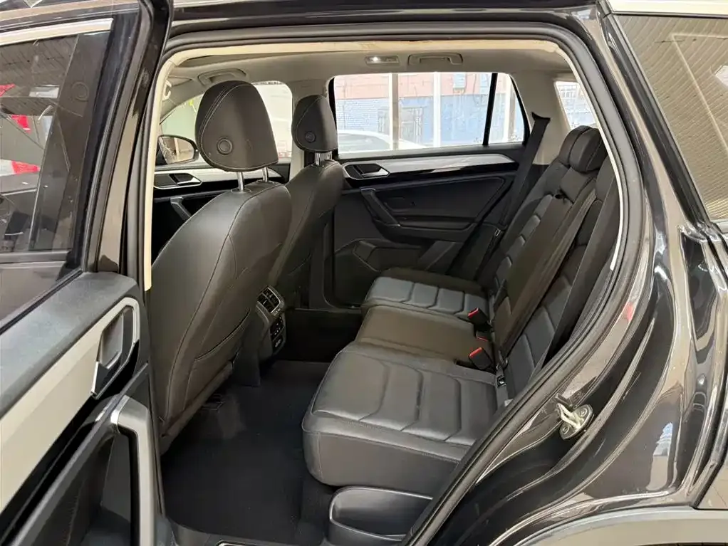 Volkswagen Tayron 2022 из CN, фото 3