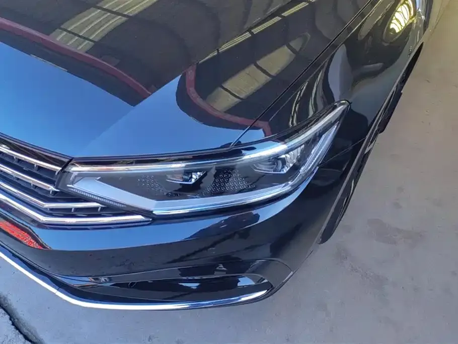 Volkswagen Magotan 2024 из CN, фото 3