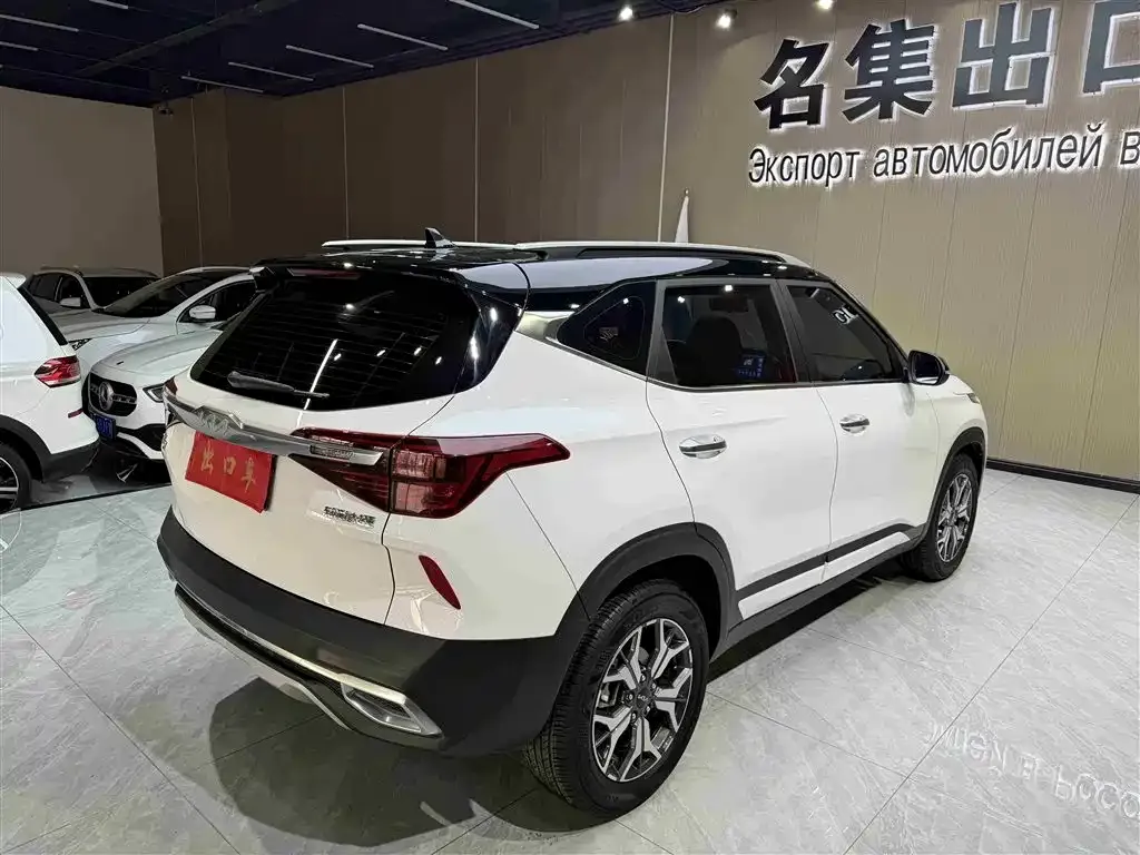 Kia KX3 2022 из CN, фото 2