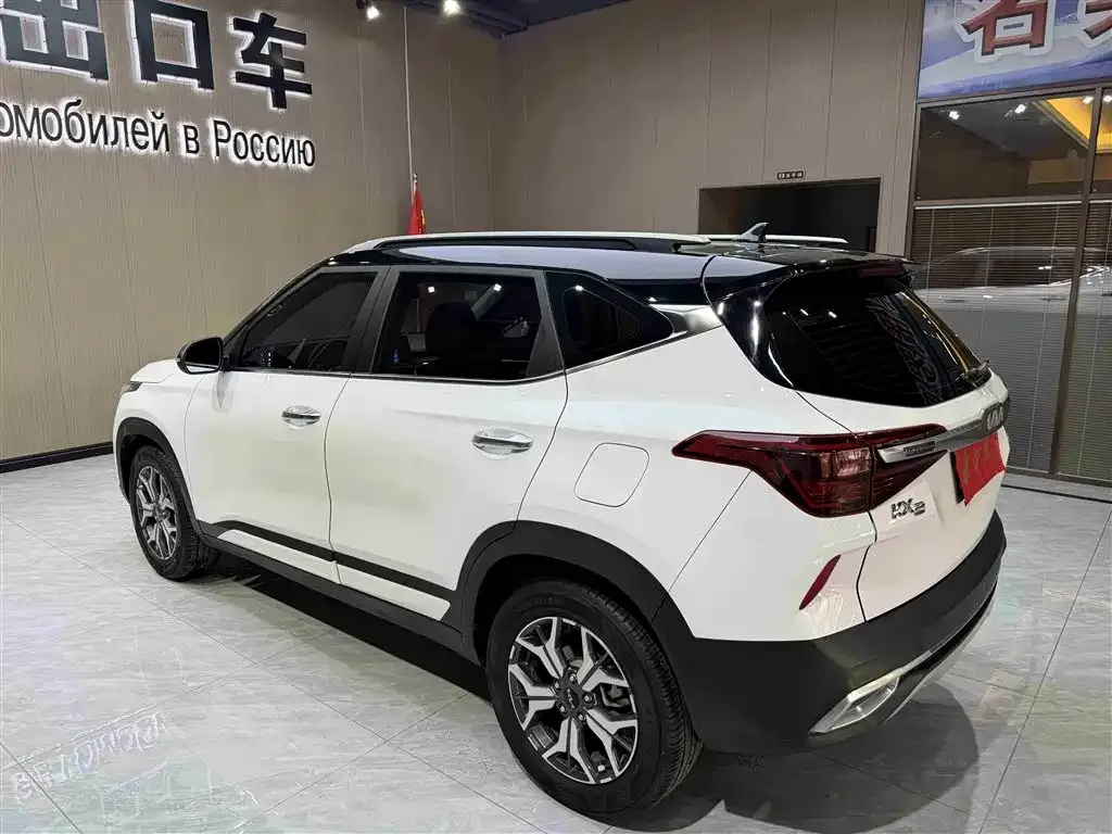 Kia KX3 2022 из CN, фото 10