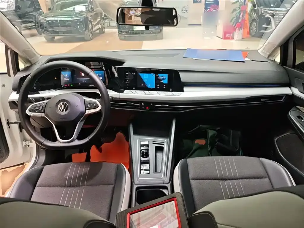 Volkswagen Golf 2021 из CN, фото 9