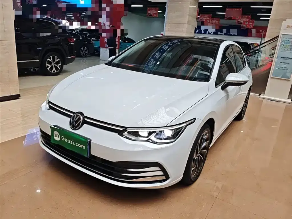 Volkswagen Golf 2021 из CN, фото 2