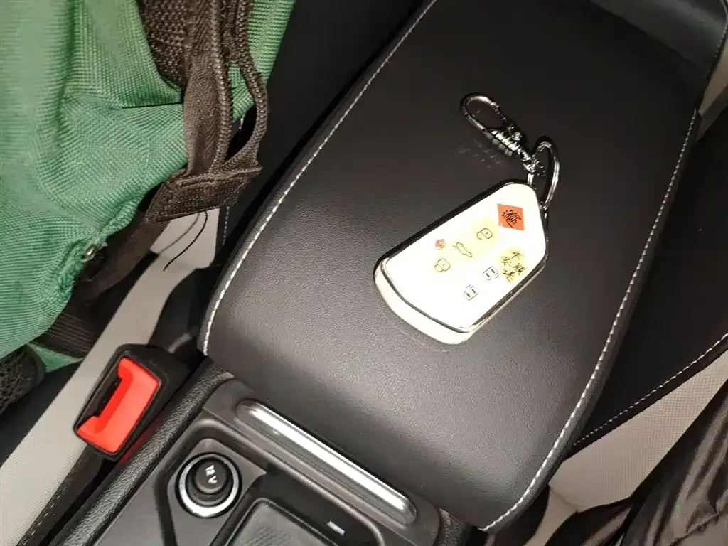 Volkswagen Golf 2021 из CN, фото 10