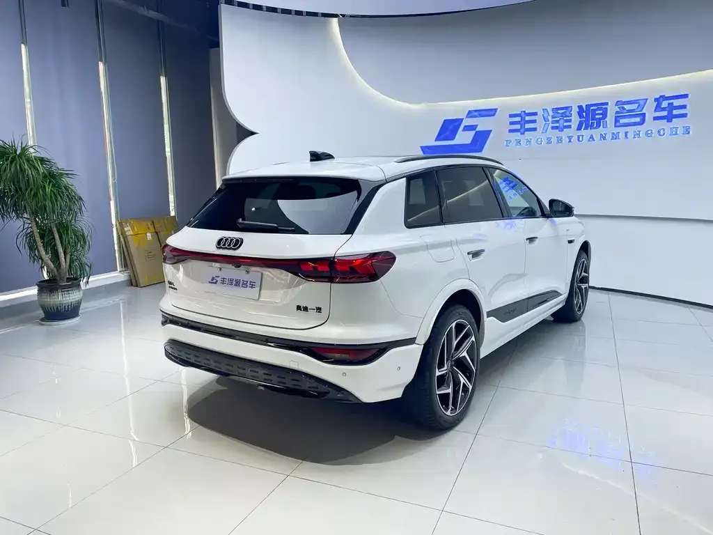 Audi Q6L e-tron 2025 из CN, фото 10