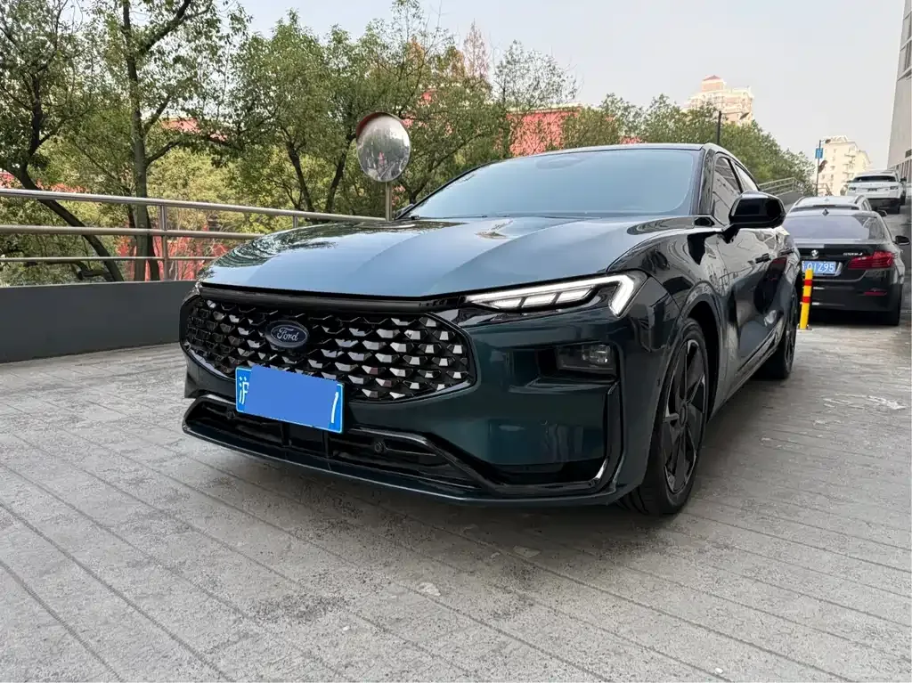 Ford Mondeo 2024 из CN, фото 1
