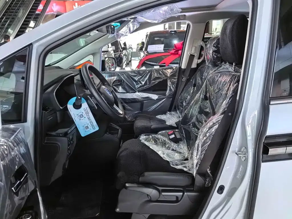 Honda Elysion 2026 из CN, фото 3