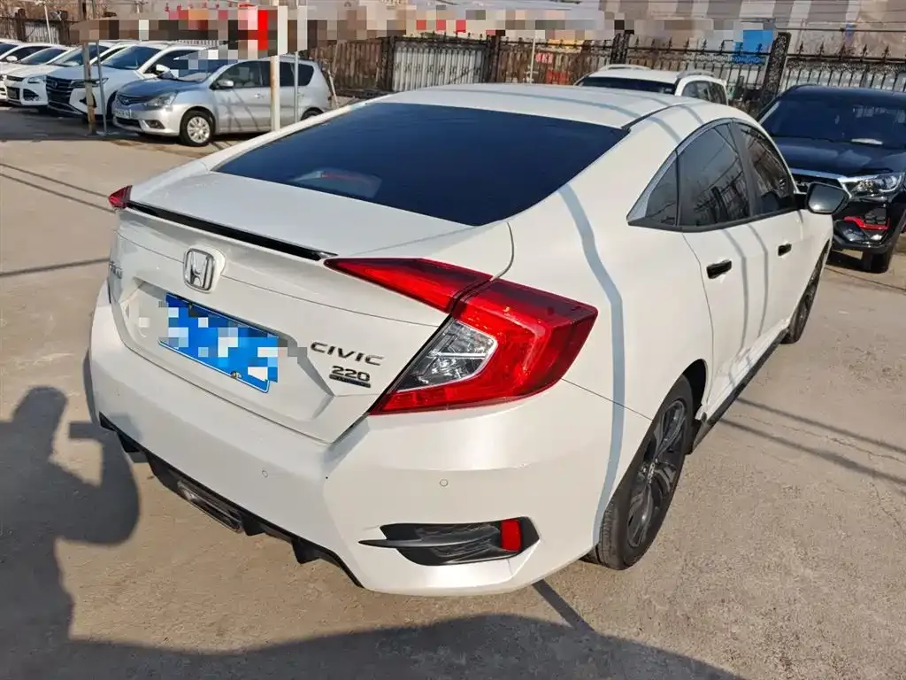Honda Civic 2021 из CN, фото 7