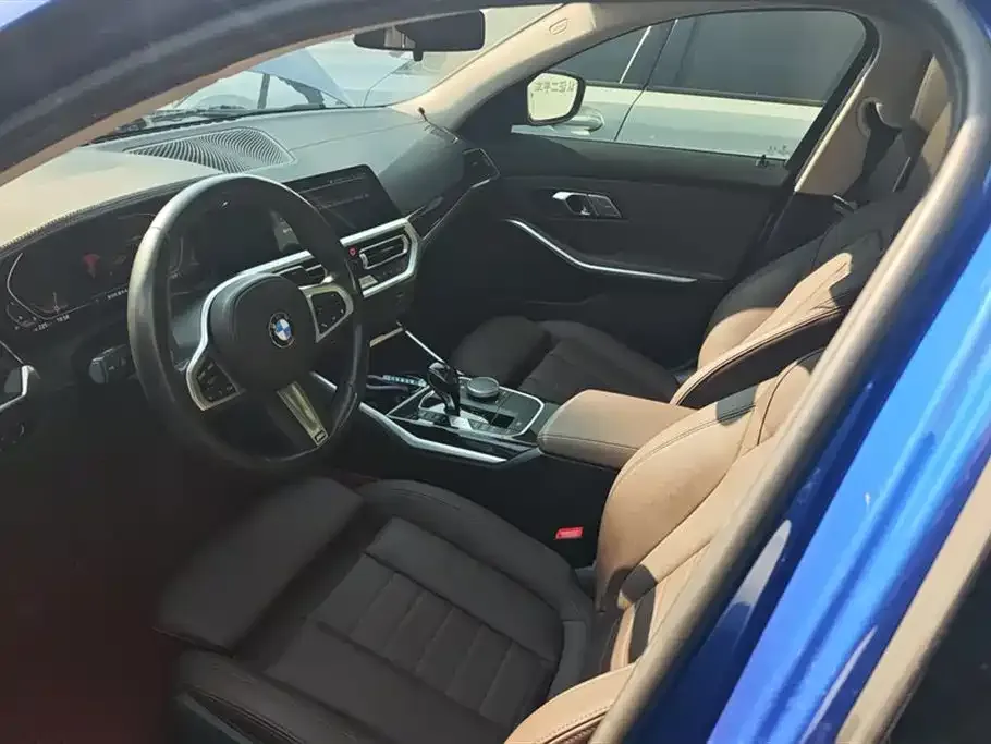 BMW 3 Series 2021 из CN, фото 9
