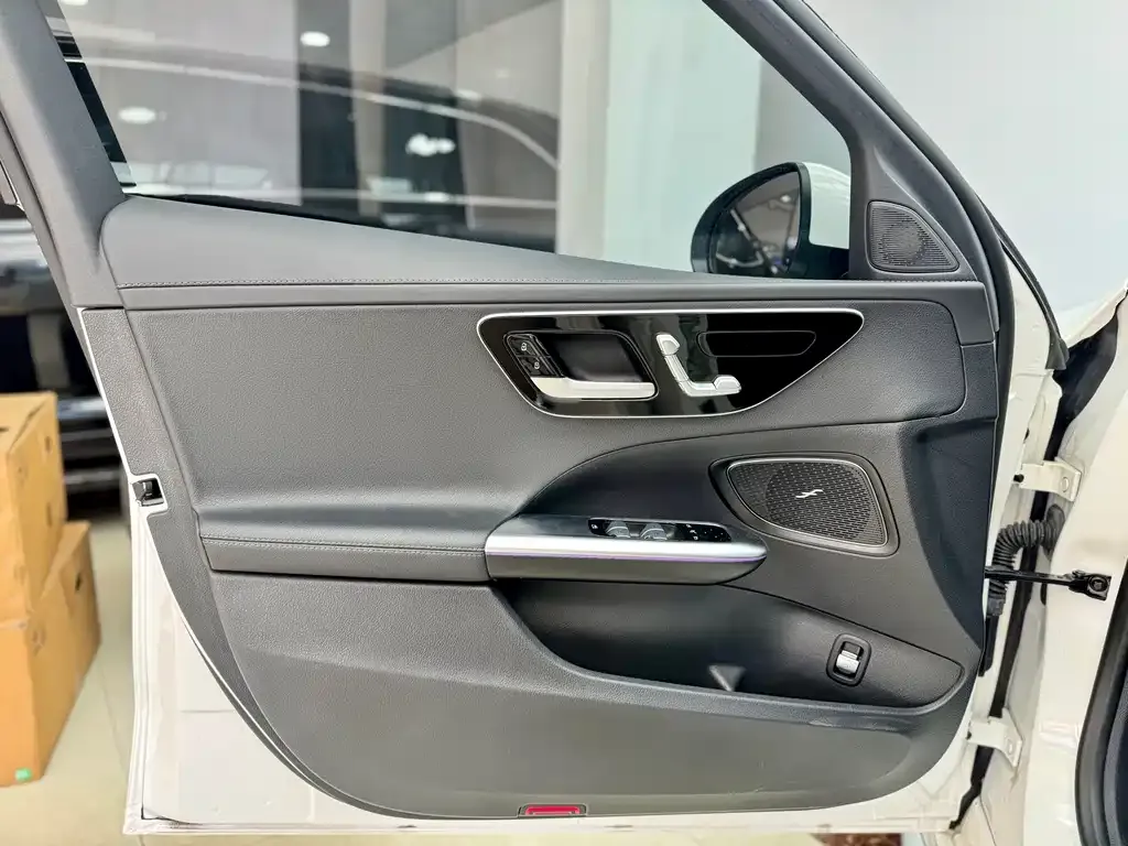 Mercedes-Benz C-Class 2024 из CN, фото 9