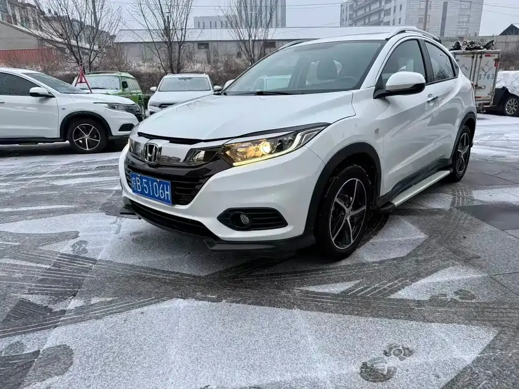 Honda Vezel 2021 из CN, фото 1