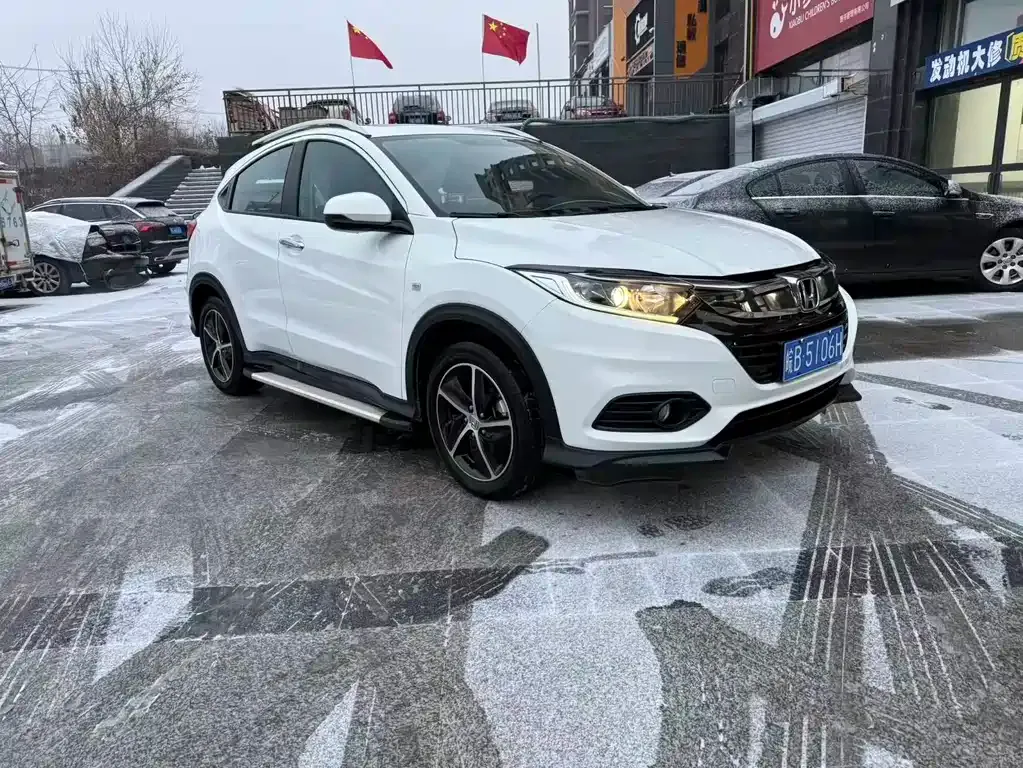 Honda Vezel 2021 из CN, фото 9