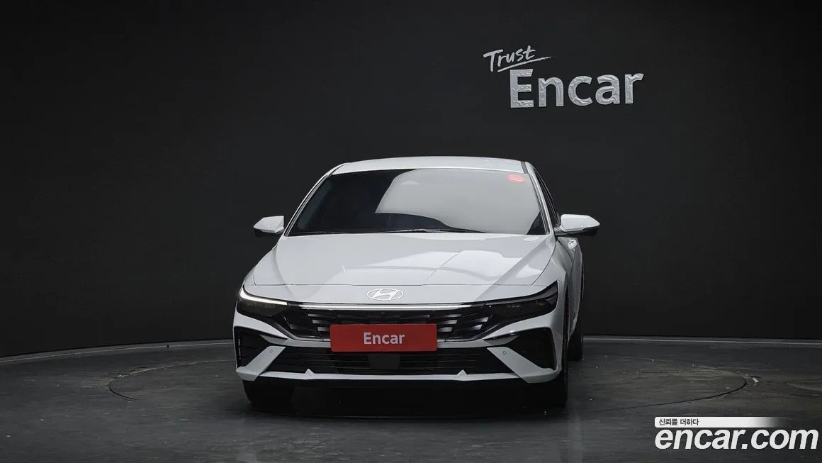 Hyundai AVANTE — фото 3