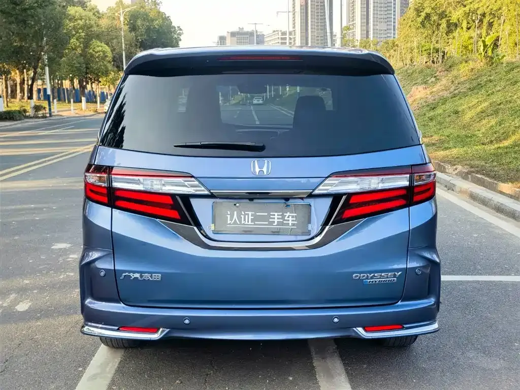 Honda Odyssey — фото 7