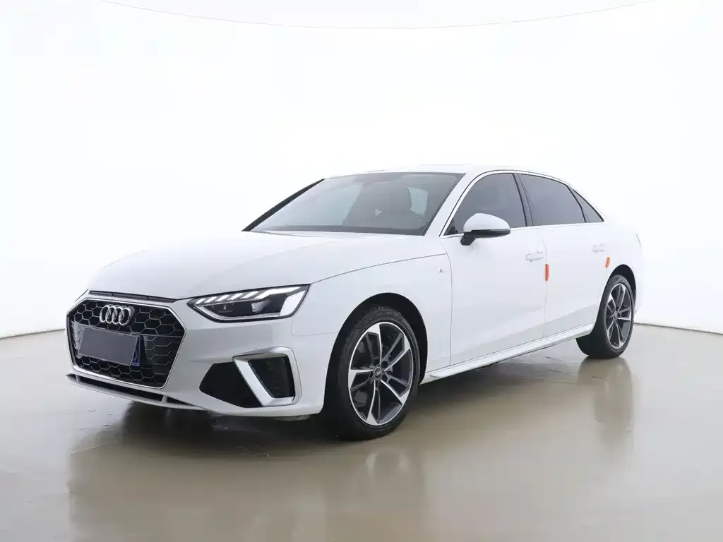 Audi A4L 2023 из CN, фото 1
