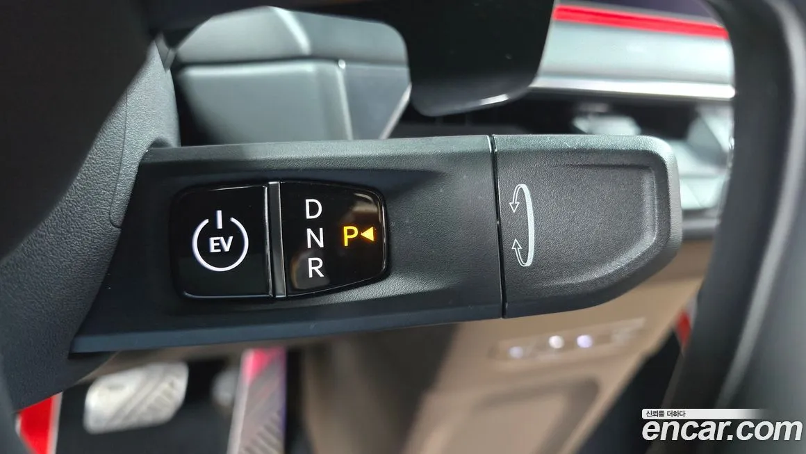 Kia EV9 — фото 9
