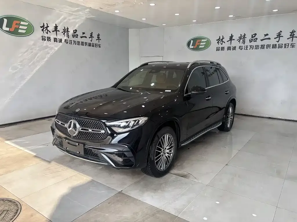 Mercedes-Benz GLC 2024 из CN, фото 1