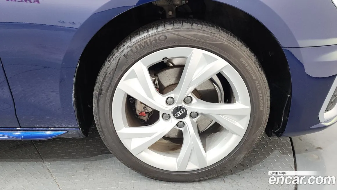 Audi A4 2021 из KR, фото 6