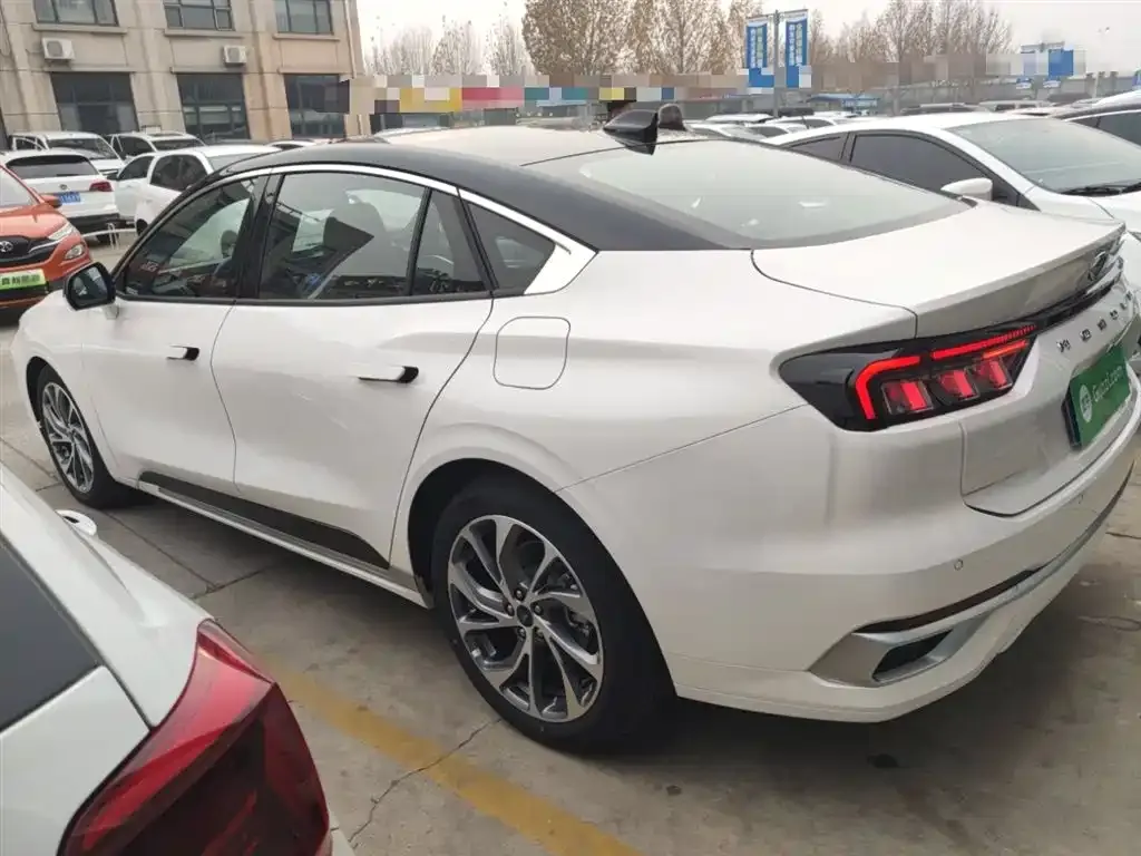 Ford Mondeo 2025 из CN, фото 6