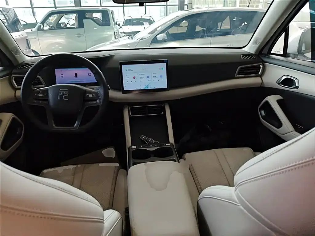 BYD Yuan UP 2025 из CN, фото 10