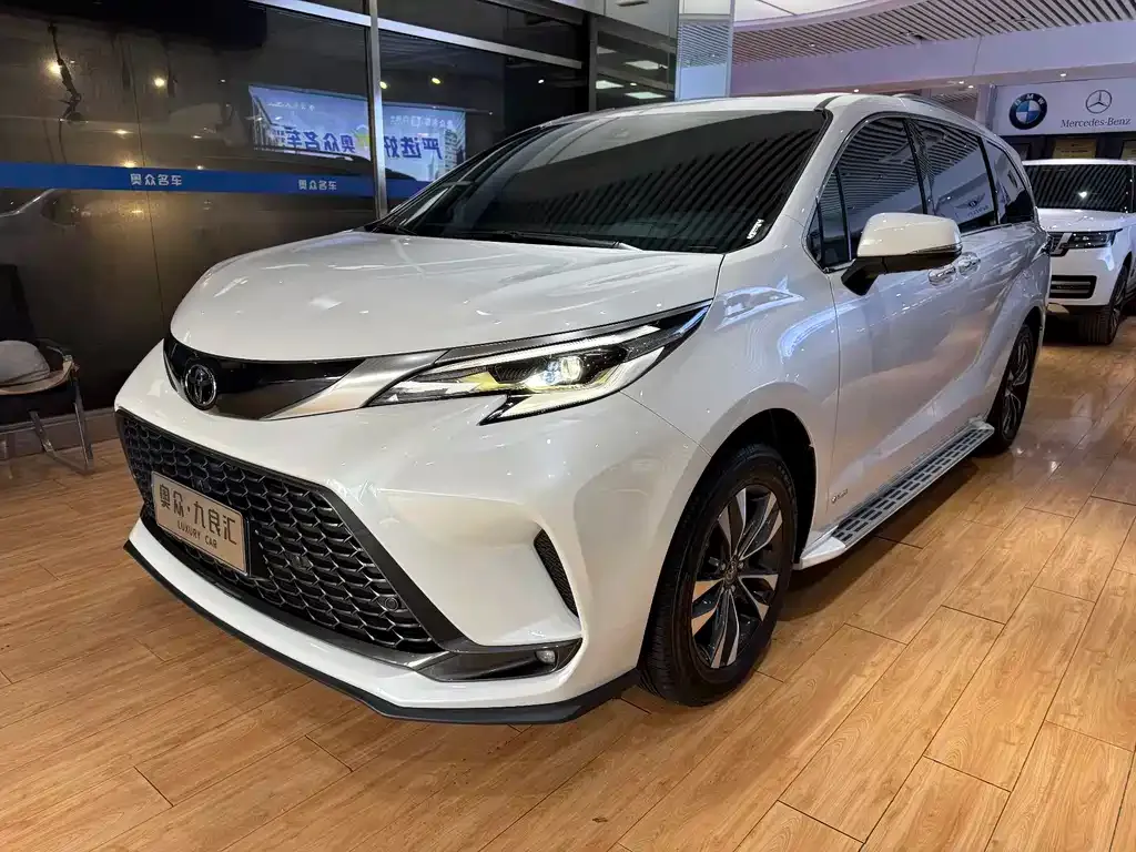 Toyota Granvia 2025 из CN, фото 1